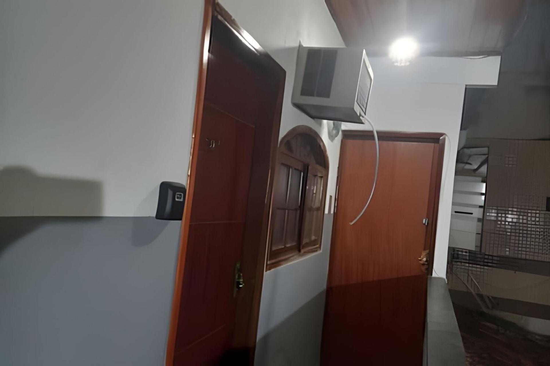 Apartamento Fica Perto Da Praia Posto 12 Pequeno Porem Acnvhegante Appartement Rio de Janeiro